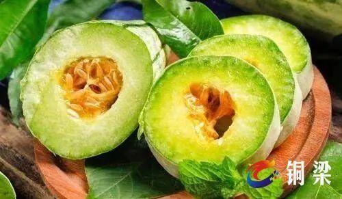 瓜瓜龙吃瓜,一场欢乐的瓜果盛宴